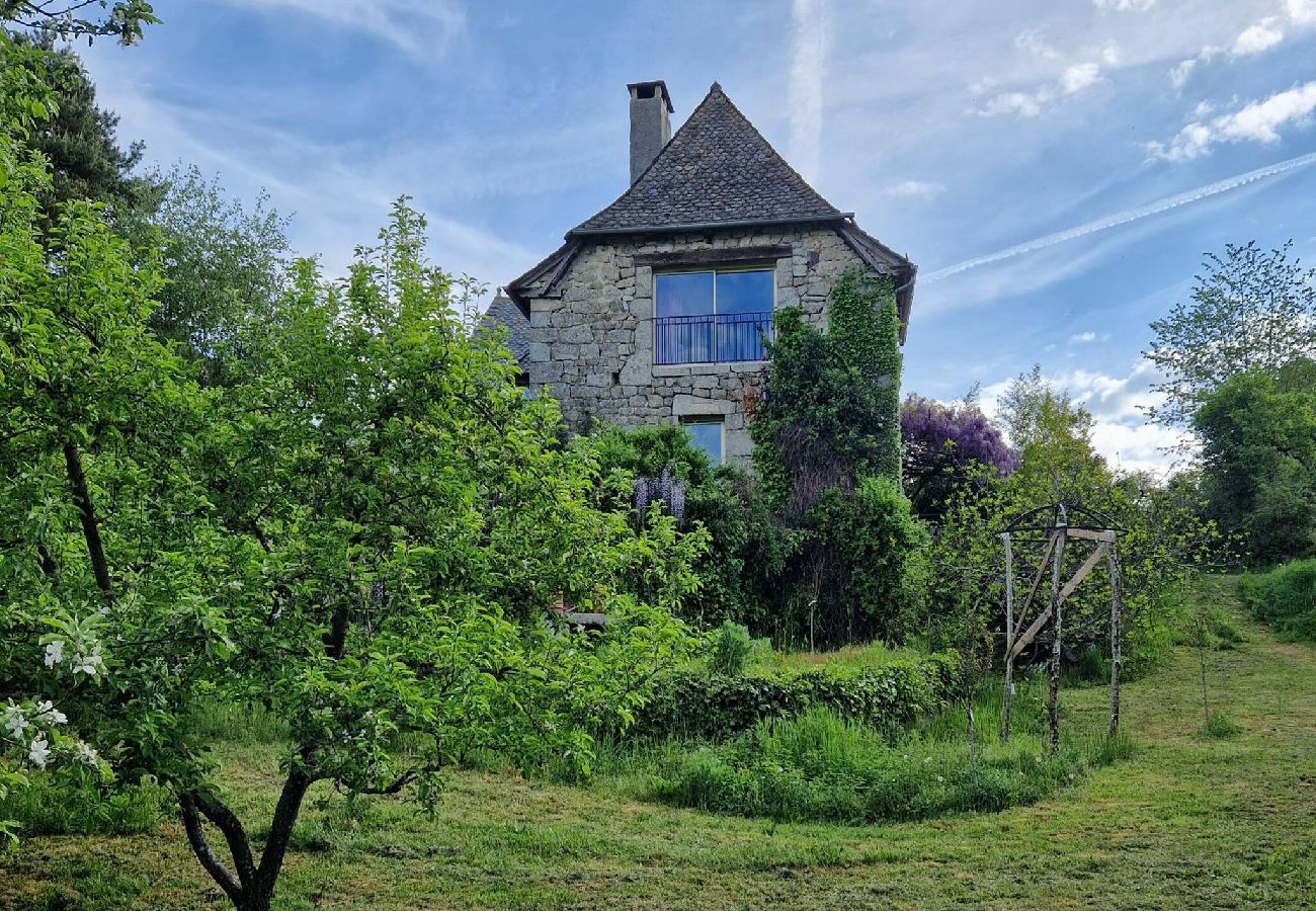 Maison à Florentin-la-Capelle - La Fontaine d´Aubrac