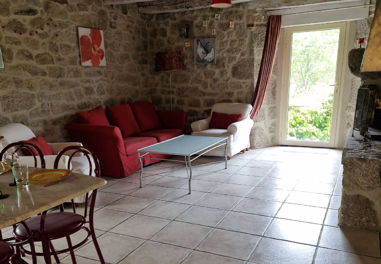 Maison à Florentin-la-Capelle - La Fontaine d´Aubrac