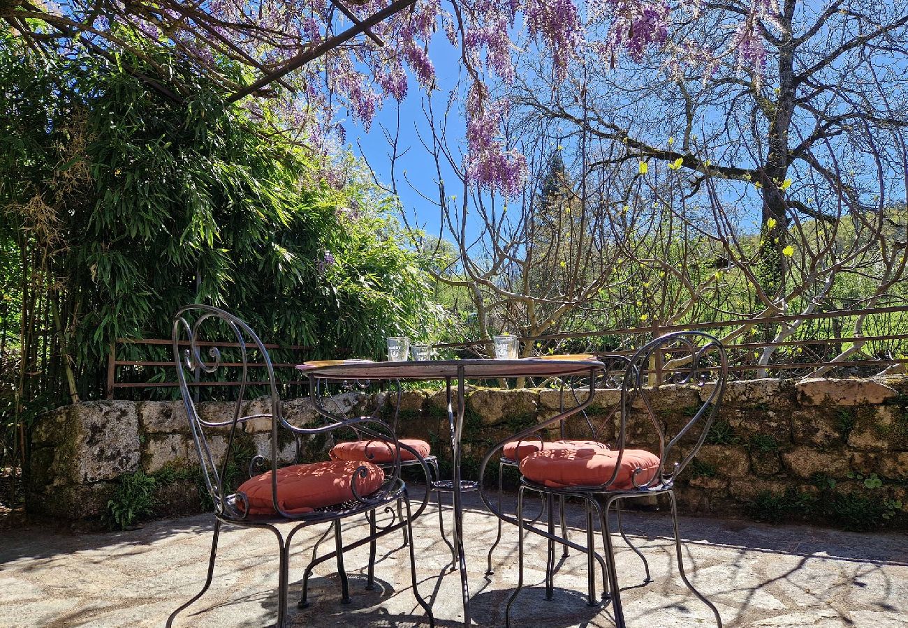 Maison à Florentin-la-Capelle - La Fontaine d´Aubrac