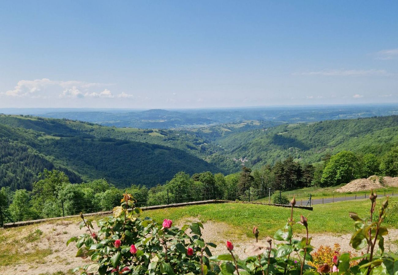 Chalet à Coubisou - Chalet Quelle Vue les Mazes