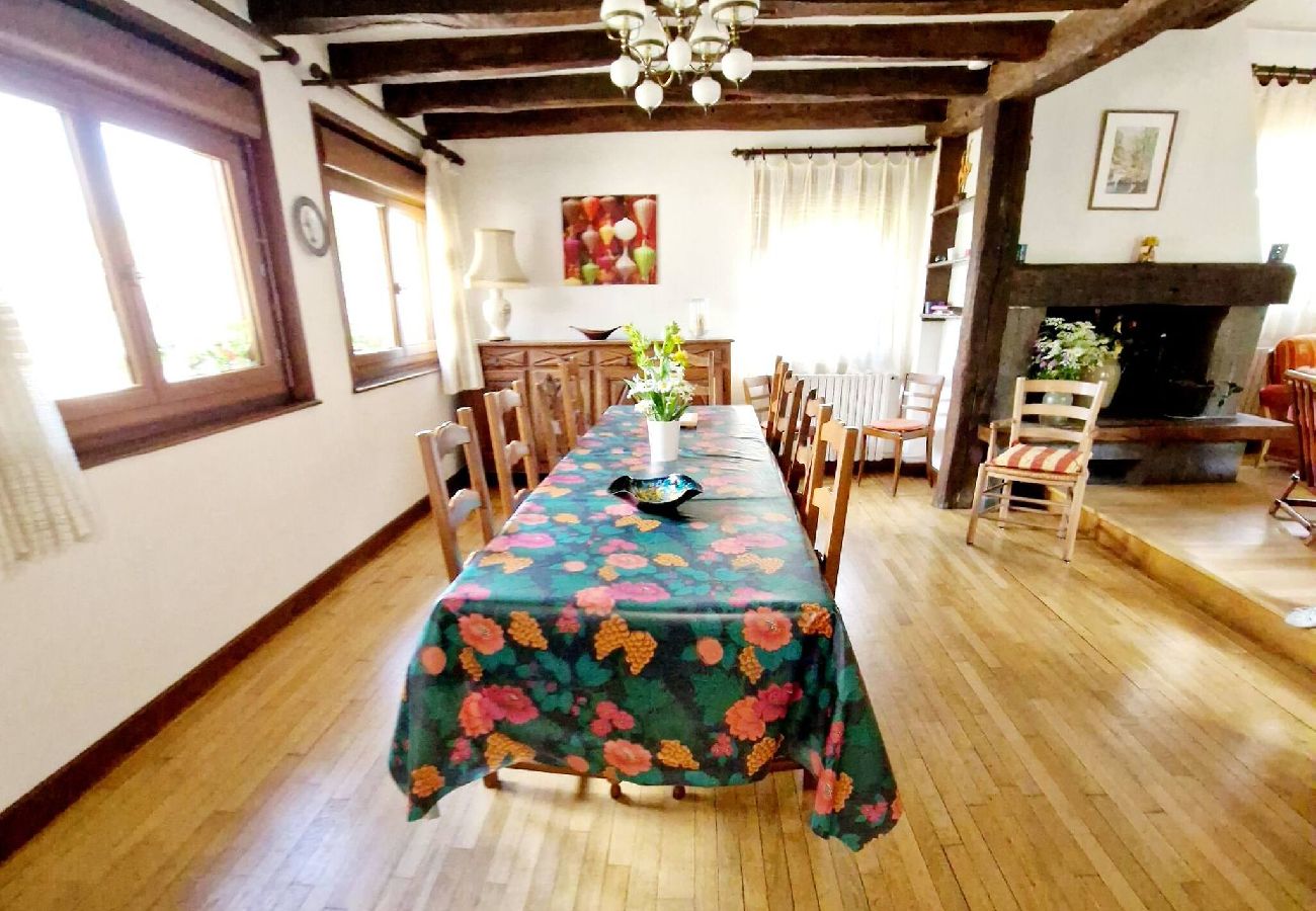 Maison à Laguiole - Gite de la Scierie, maison familiale Laguio