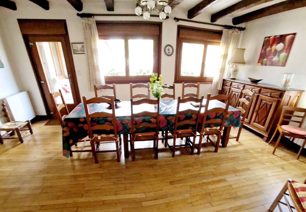 Maison à Laguiole - Gite de la Scierie, maison familiale Laguio