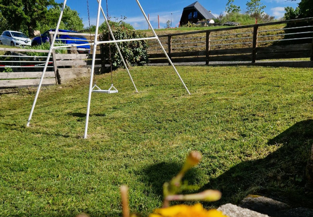 Maison à Laguiole - Gite de la Scierie, maison familiale Laguio
