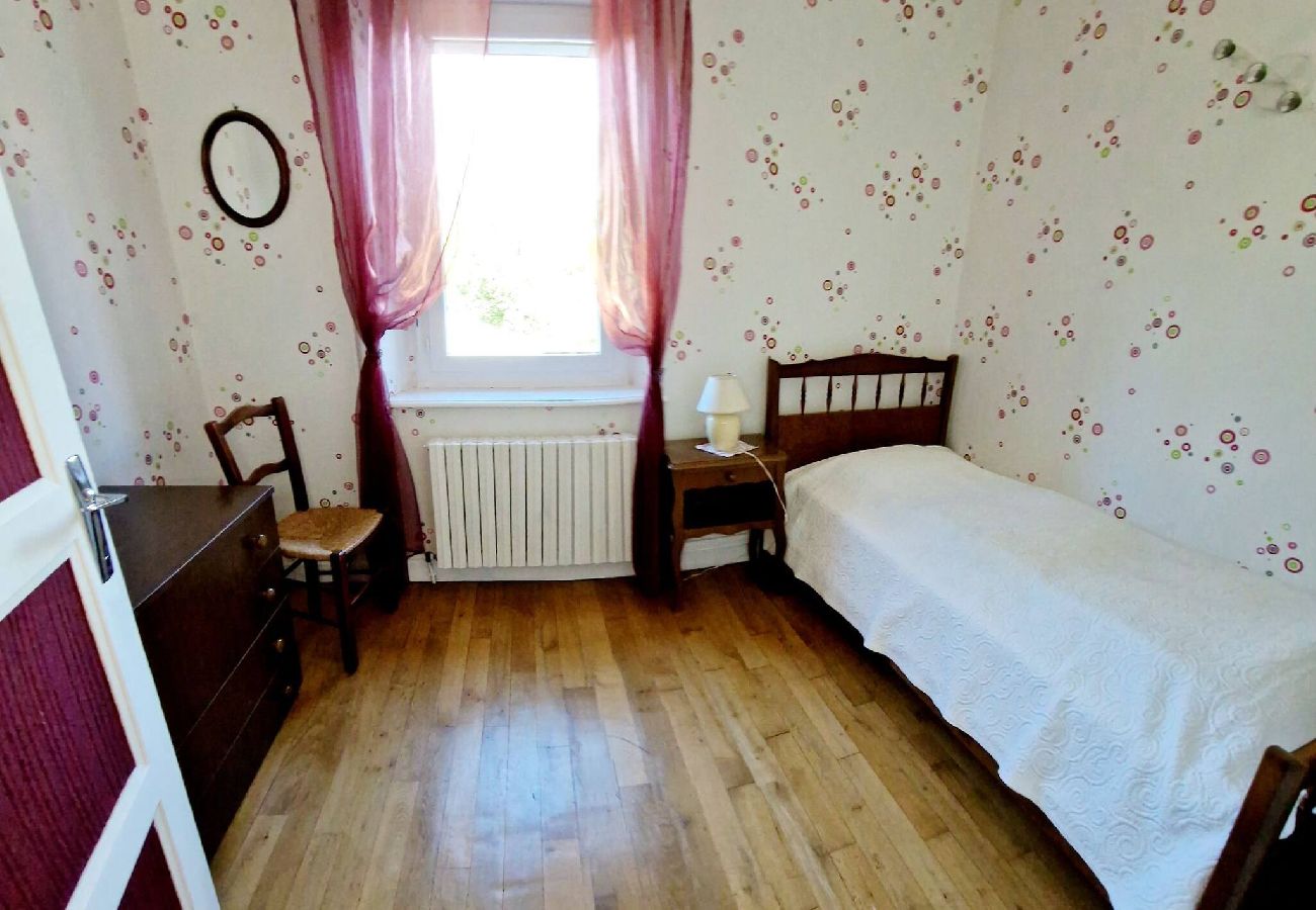 Maison à Laguiole - Gite de la Scierie, maison familiale Laguio