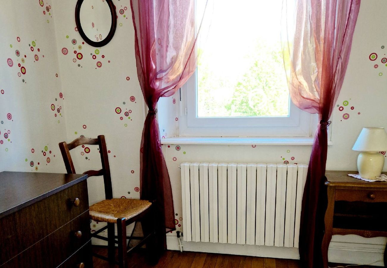 Maison à Laguiole - Gite de la Scierie, maison familiale Laguio