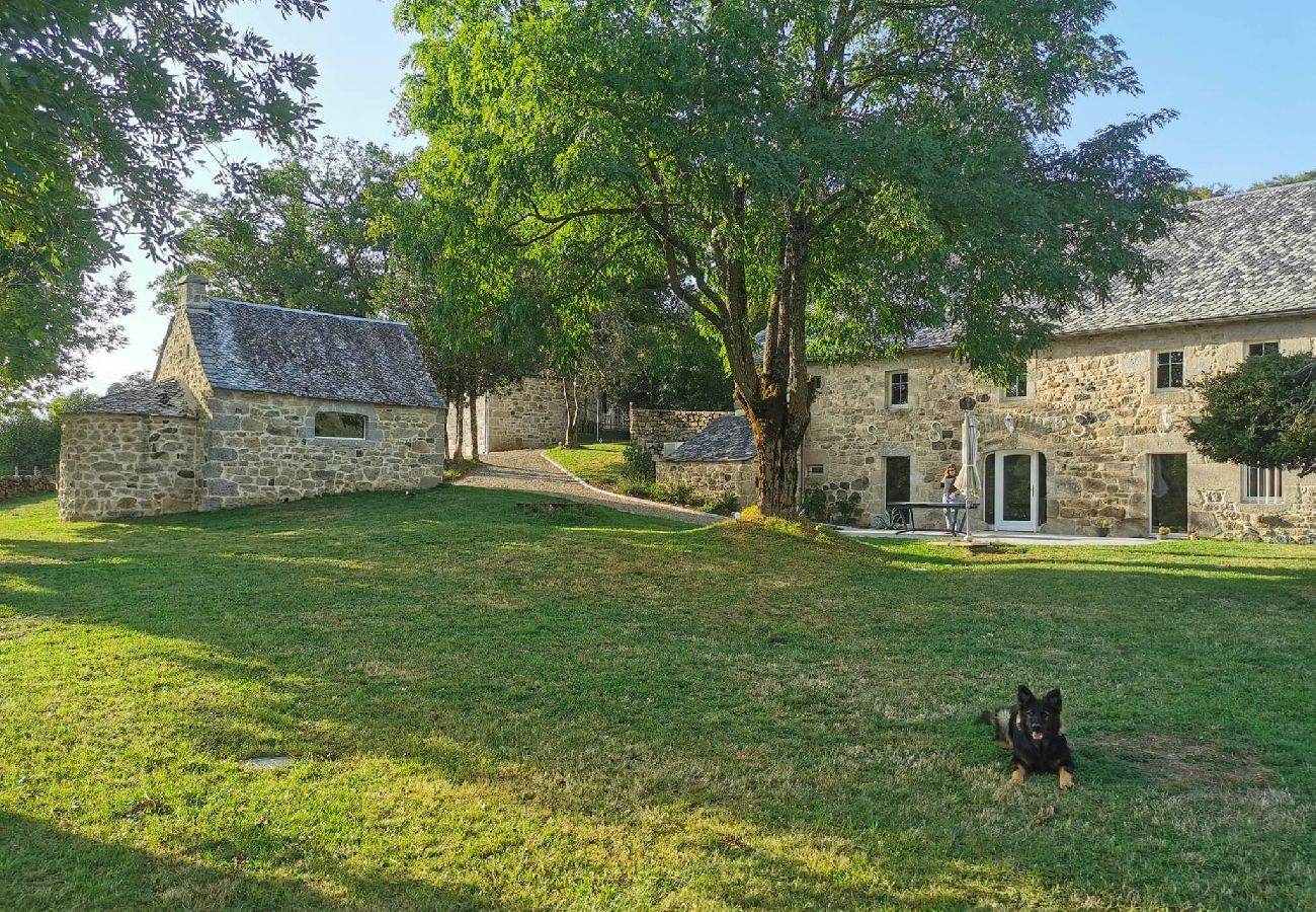 Maison à Cassuéjouls - La Borie de Peyrot