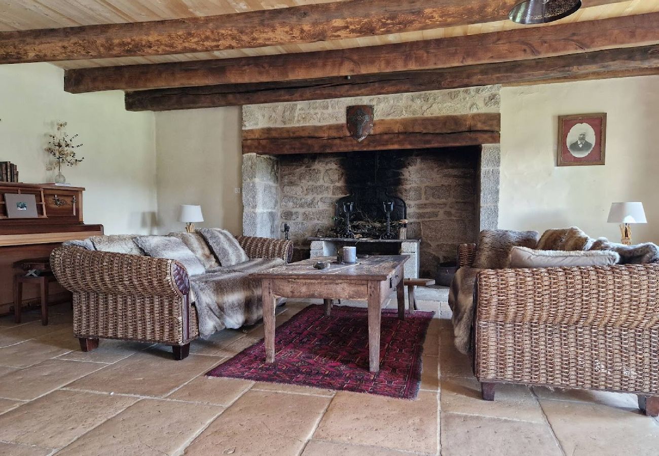 Maison à Cassuéjouls - La Borie de Peyrot