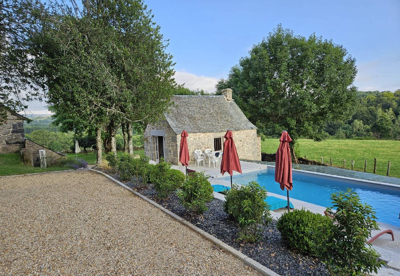 Maison à Cassuéjouls - La Borie de Peyrot