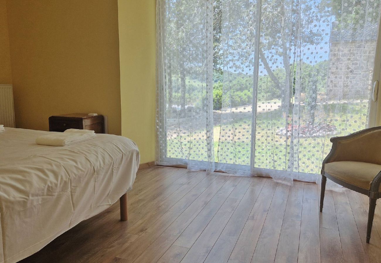 Maison à Cassuéjouls - La Borie de Peyrot