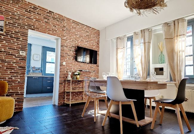 Appartement à Espalion - Haut Foirail,balcon centre-ville