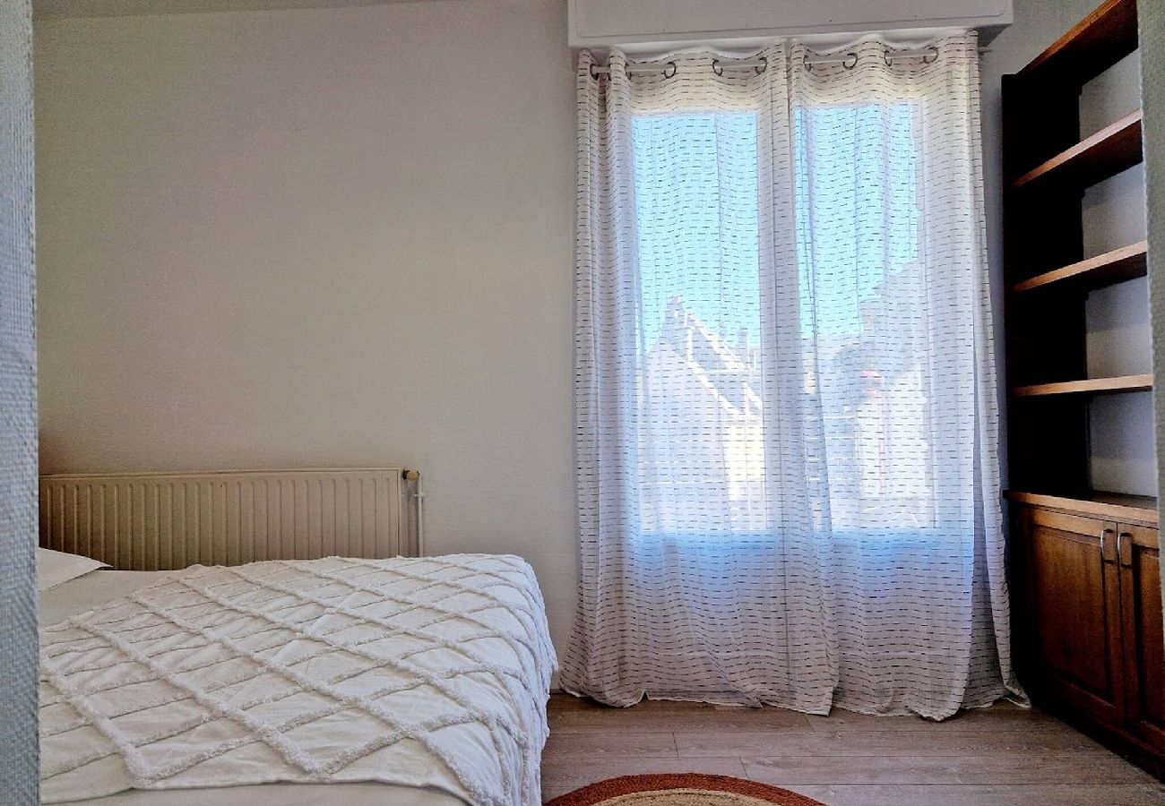 Appartement à Espalion - Haut Foirail,balcon centre-ville