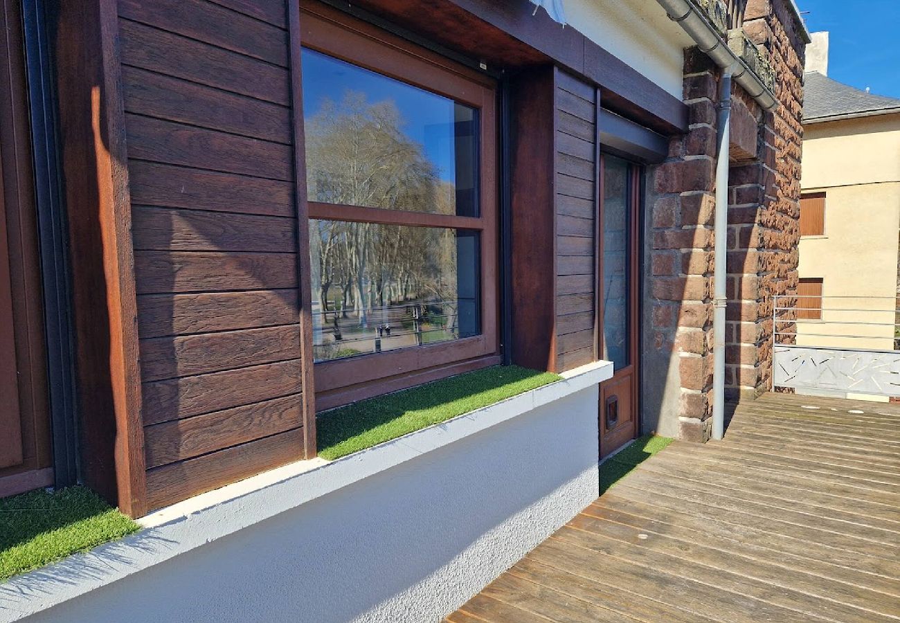 Appartement à Espalion - Haut Foirail,balcon centre-ville