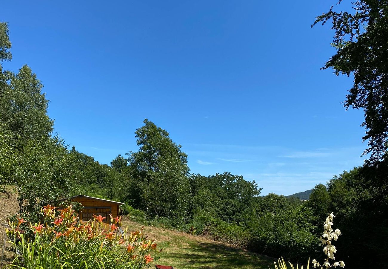 Maison à Golinhac - La Maioun, entouree de la foret