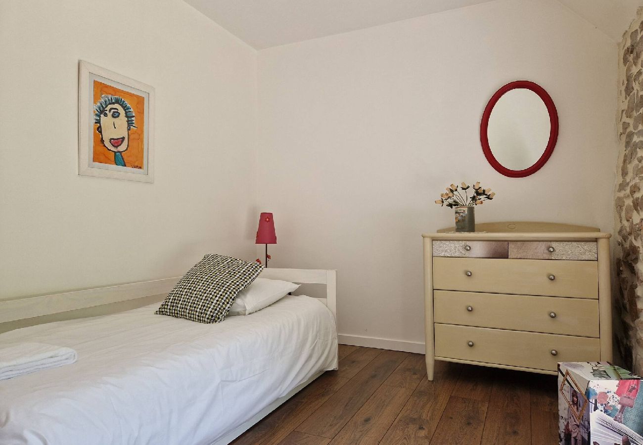 Maison à Golinhac - La Maioun, entouree de la foret