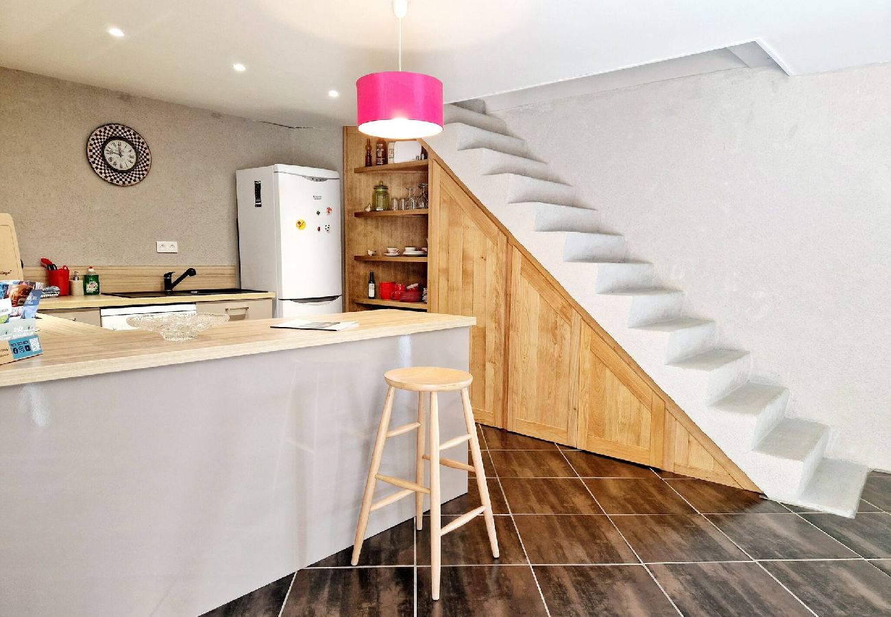 Maison à Golinhac - La Maioun, entouree de la foret