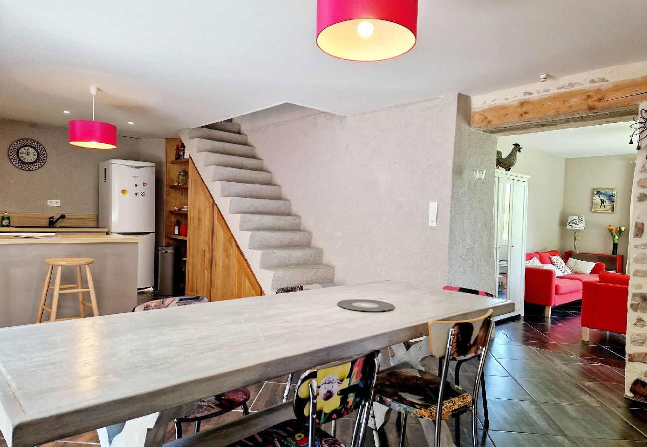 Maison à Golinhac - La Maioun, entouree de la foret