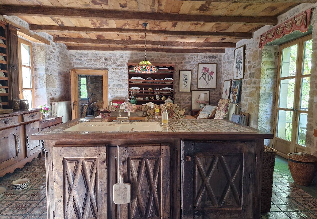 Maison à Bozouls - Moulin du XIIIe siècle pour 2 personnes