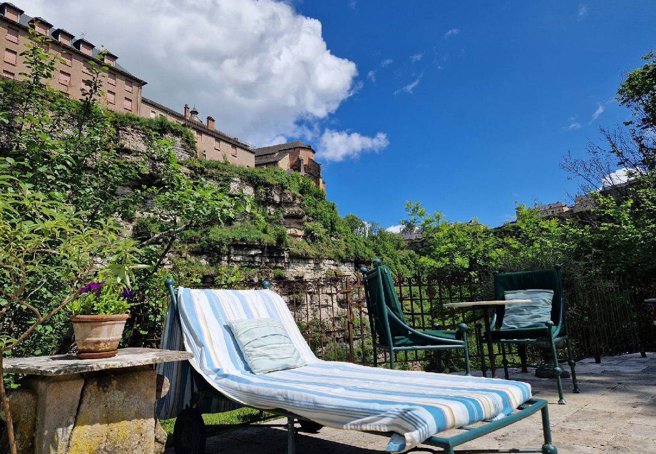 Maison à Bozouls - Moulin du XIIIe siècle pour 2 personnes