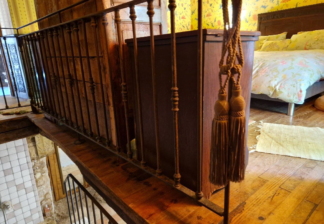 Maison à Bozouls - Moulin du XIIIe siècle pour 2 personnes