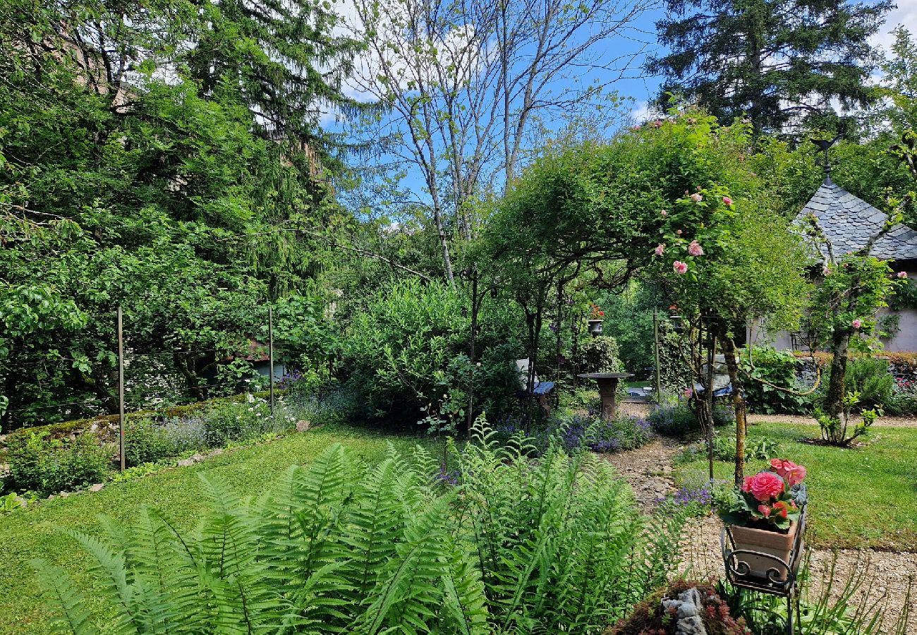 Maison à Bozouls - Moulin du XIIIe siècle pour 2 personnes