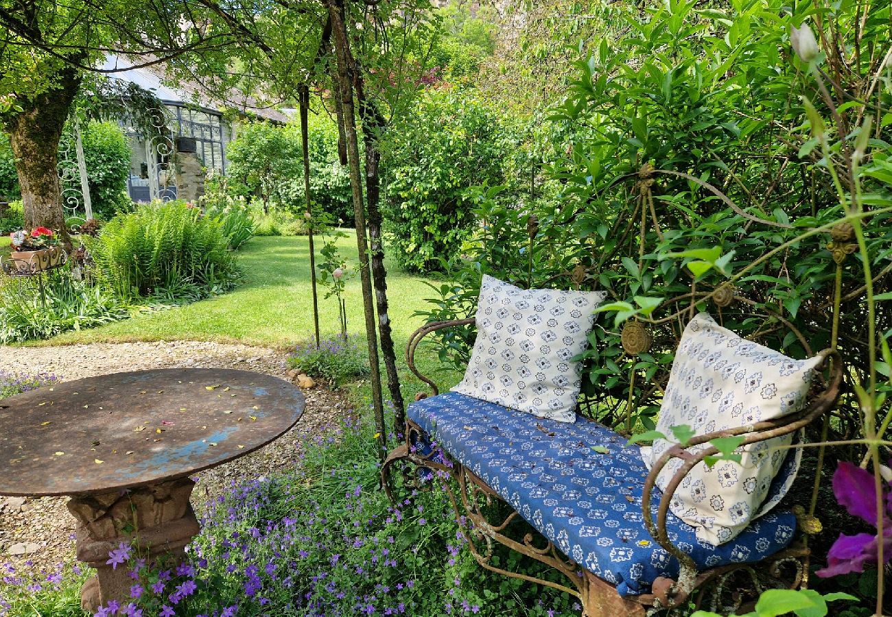 Maison à Bozouls - Moulin du XIIIe siècle pour 2 personnes
