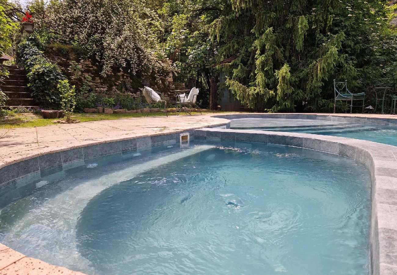 Maison à Bozouls - Moulin du XIIIe siècle pour 2 personnes