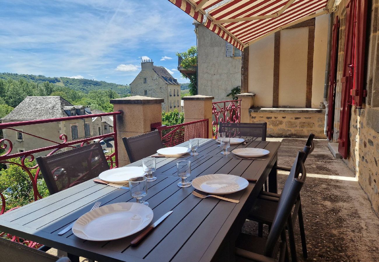 Maison à Saint-Côme-d´Olt - Maison du Terral