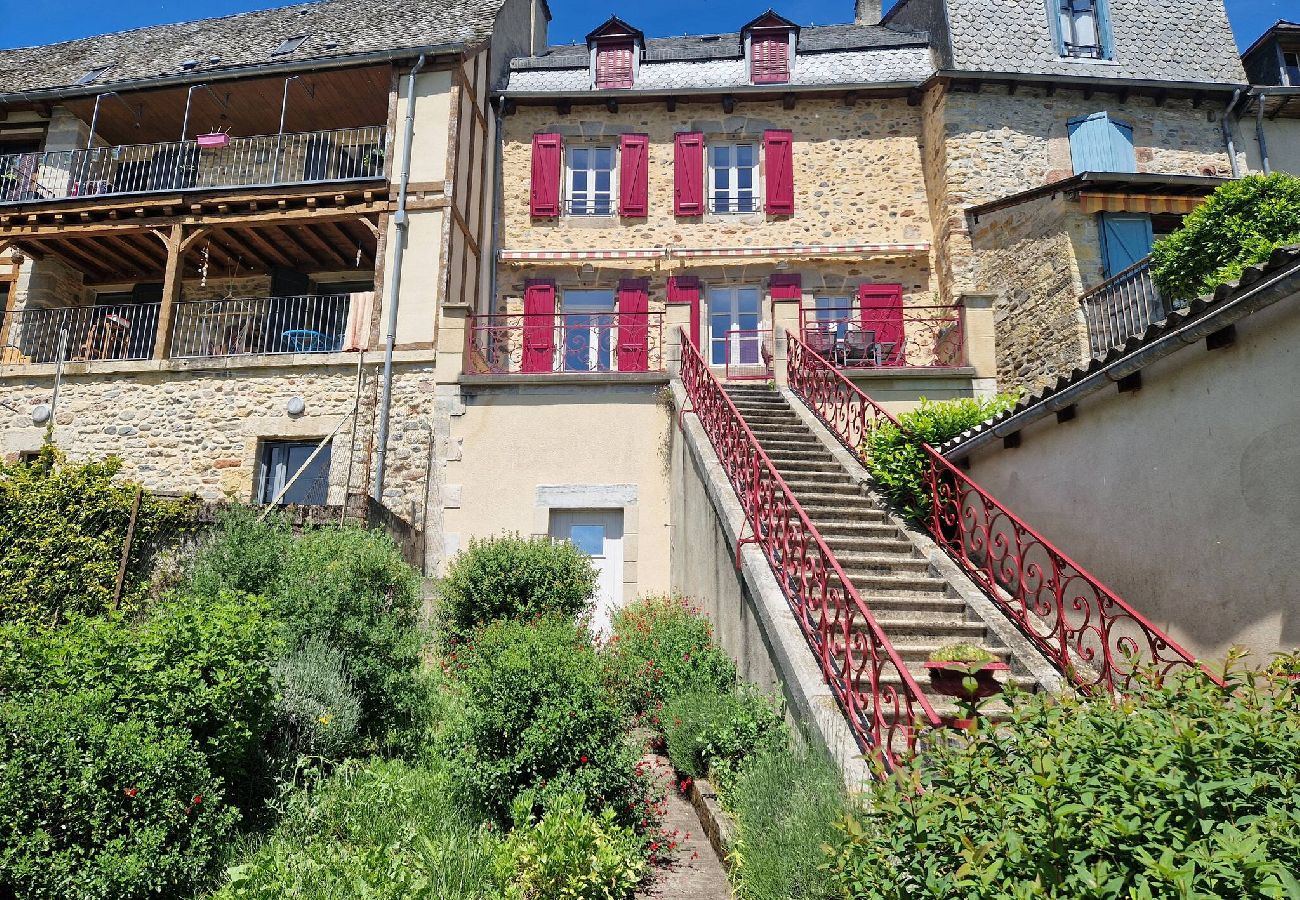 Maison à Saint-Côme-d´Olt - Maison du Terral