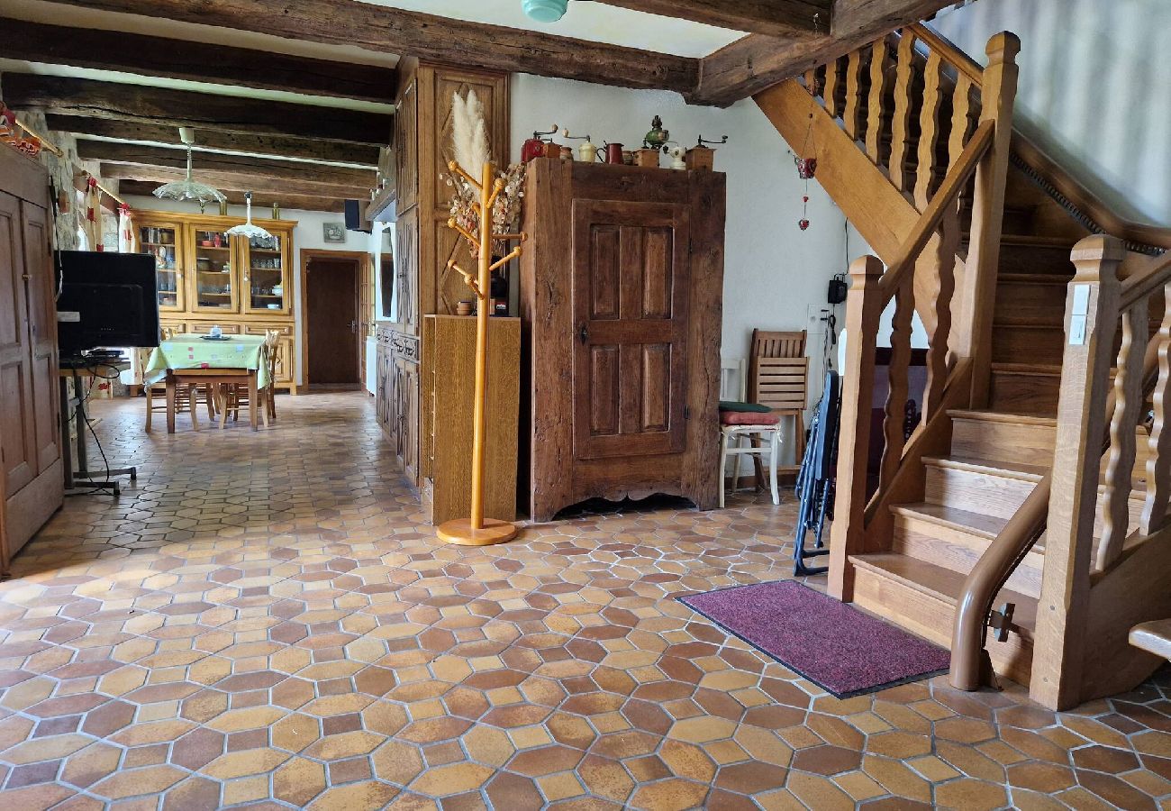 Maison à Saint-Amans-des-Cots - Gite la Roque, calme, campagne