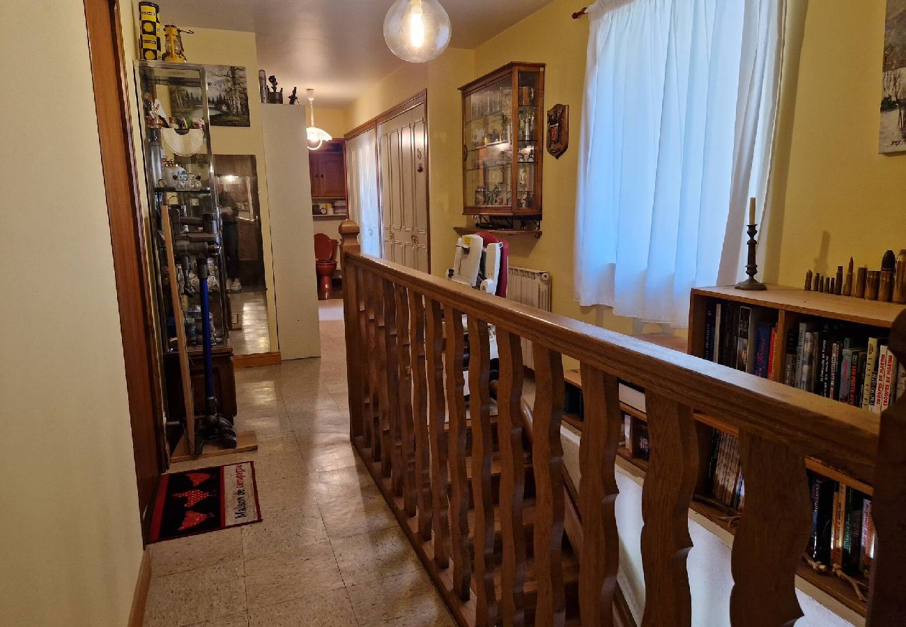 Maison à Saint-Amans-des-Cots - Gite la Roque, calme, campagne