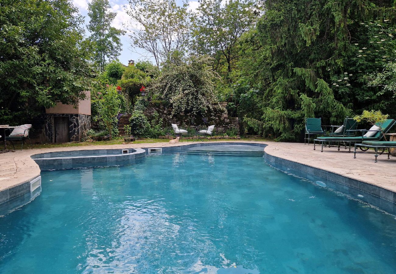 Maison à Bozouls - La Providence, Moulin du XIIIe siècle