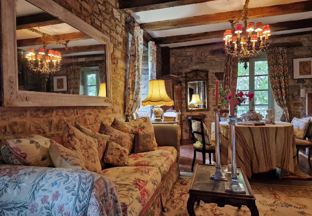 Maison à Bozouls - La Providence, Moulin du XIIIe siècle