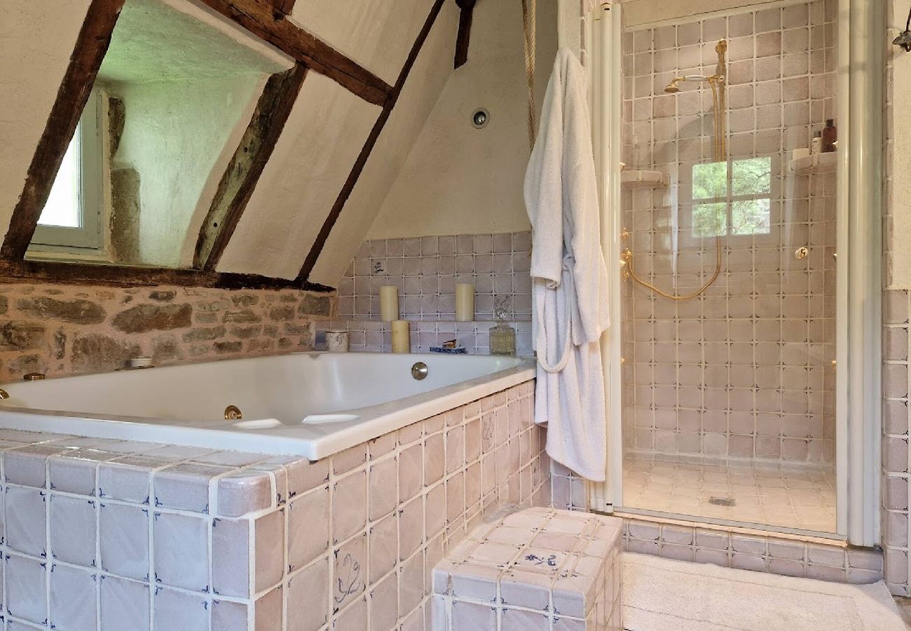 Maison à Bozouls - La Providence, Moulin du XIIIe siècle