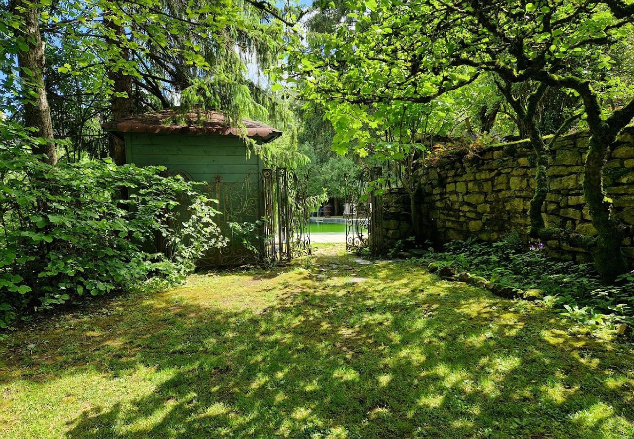 Maison à Bozouls - La Providence, Moulin du XIIIe siècle