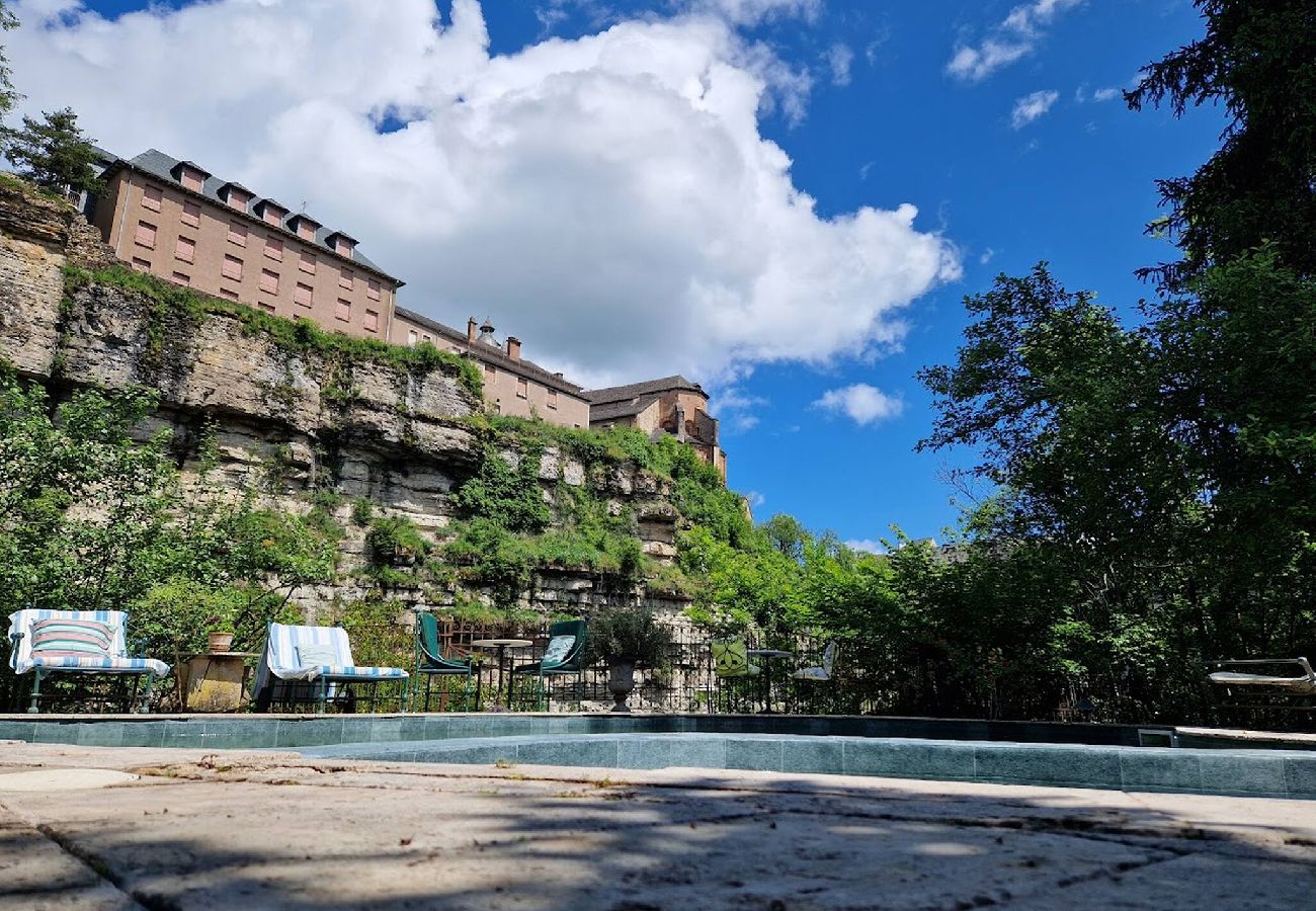 Maison à Bozouls - La Providence, Moulin du XIIIe siècle