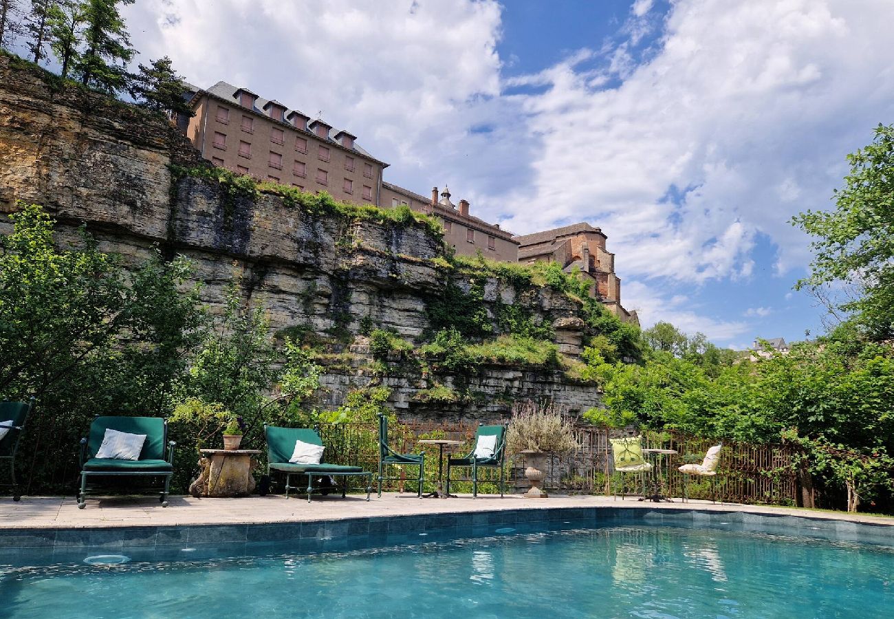 Maison à Bozouls - La Providence, Moulin du XIIIe siècle