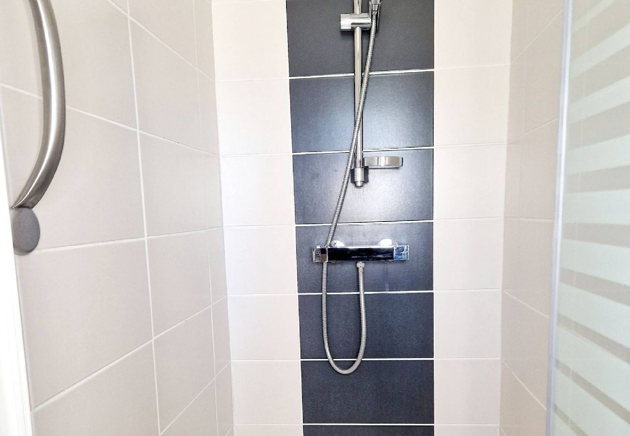 Maison à Saint-Amans-des-Cots - Gite Oustrac, vue imprenable sur La