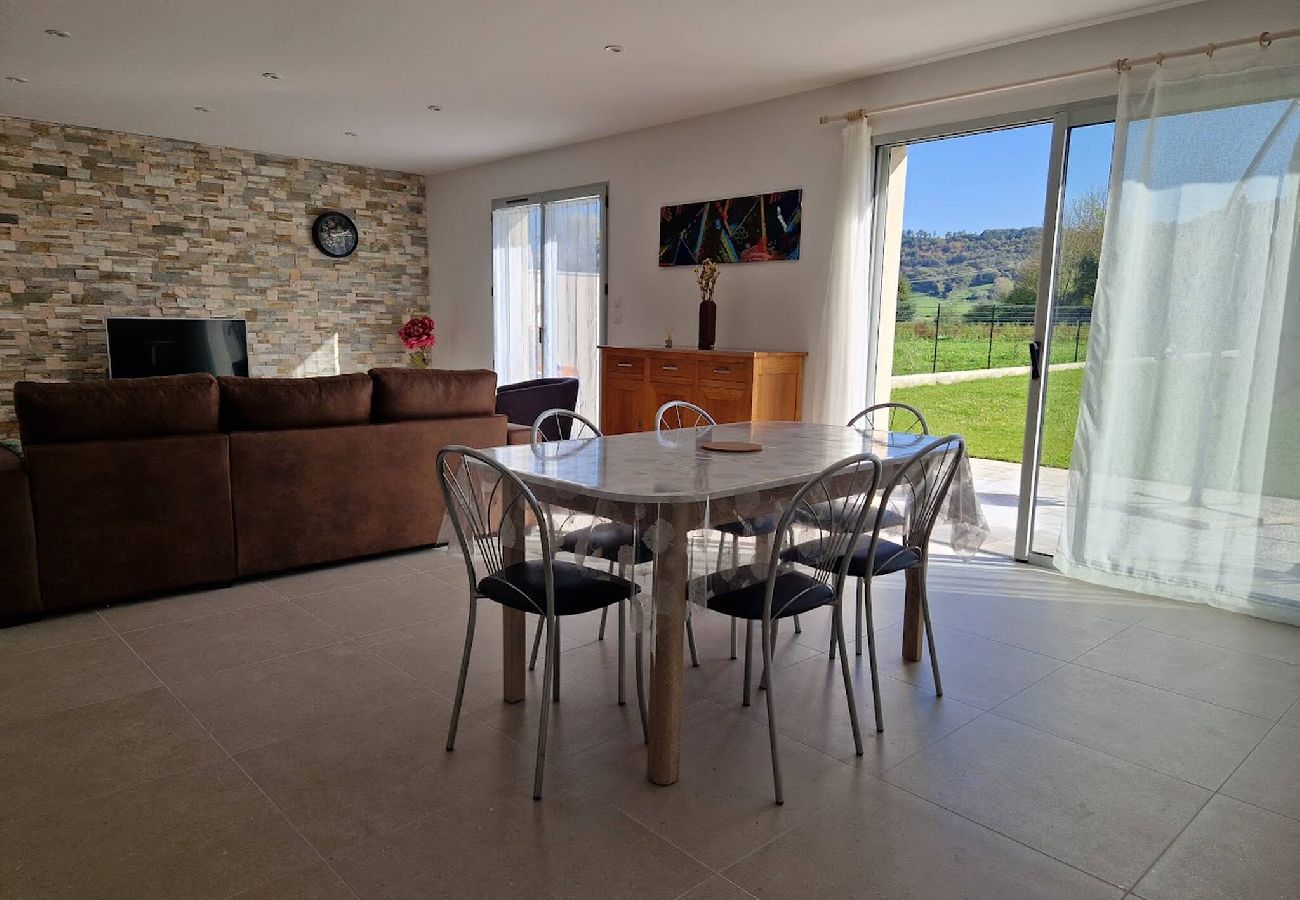 Maison à Sébrazac - Gîte de La Forge