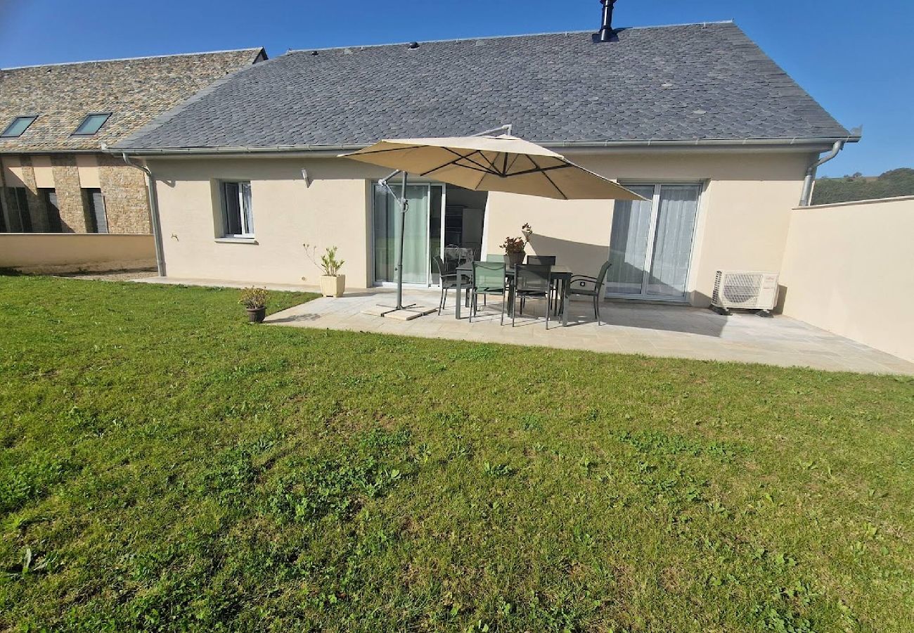 Maison à Sébrazac - Gîte de La Forge