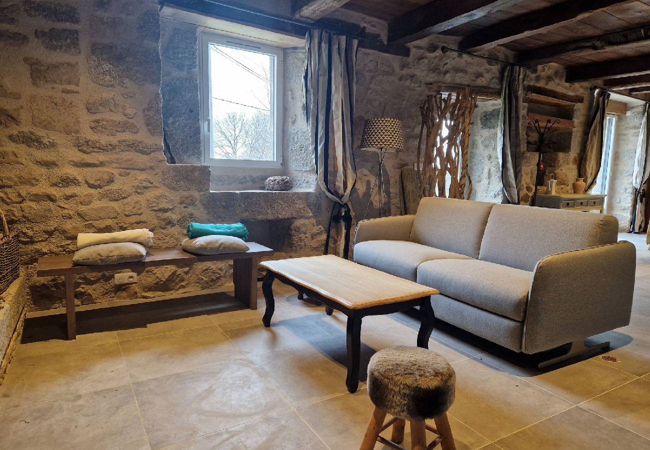 Maison à Saint-Amans-des-Cots - Gite de la Viadène