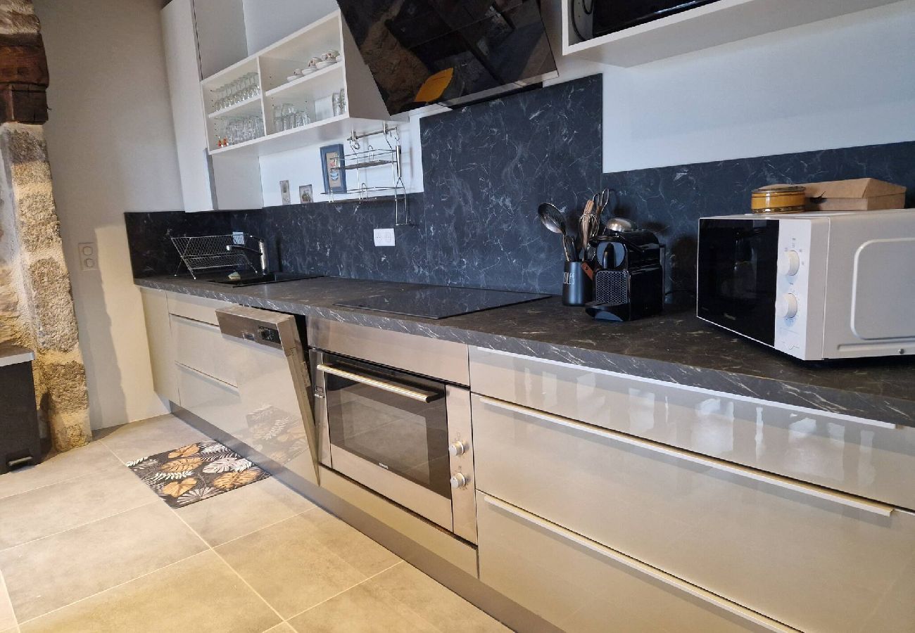 Maison à Saint-Amans-des-Cots - Gite de la Viadène