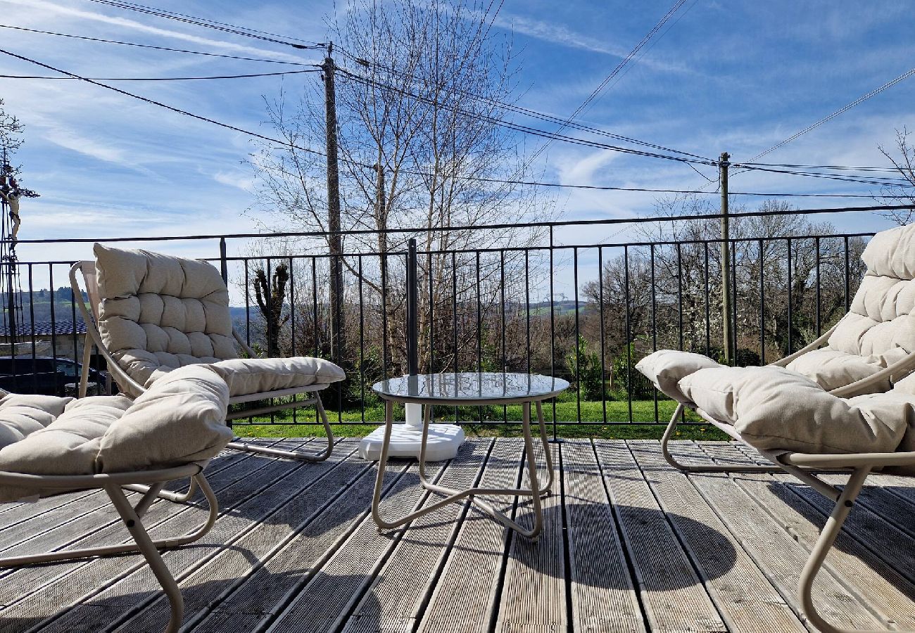 Maison à Saint-Amans-des-Cots - Gite de la Viadène