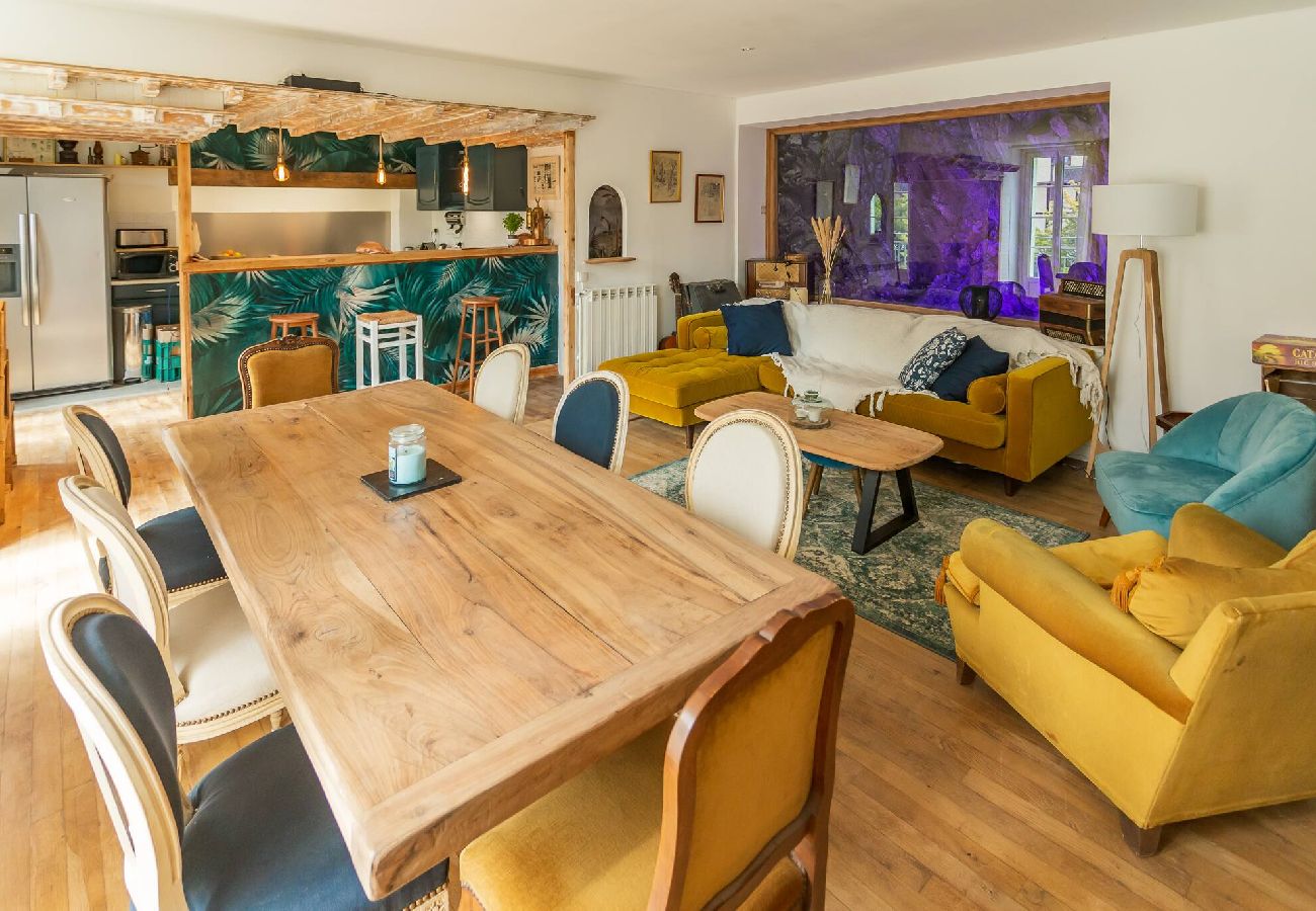 Maison à Estaing - L'Estagnole pour 2 personnes, jacuzzi, h