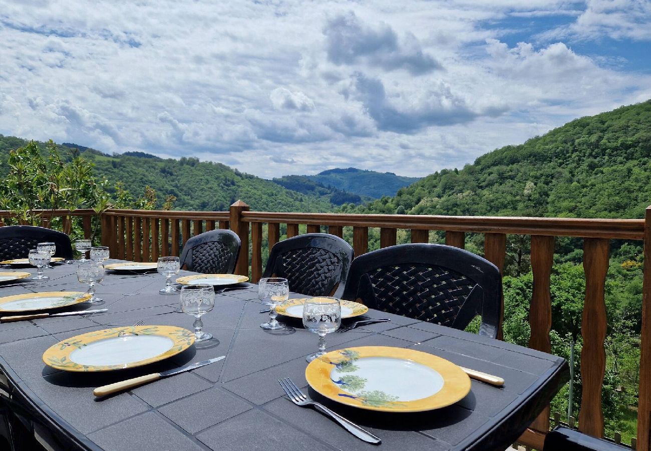 Maison à Campouriez - Maison Le Yoti,  jolie vue sur la Vall&eacute;