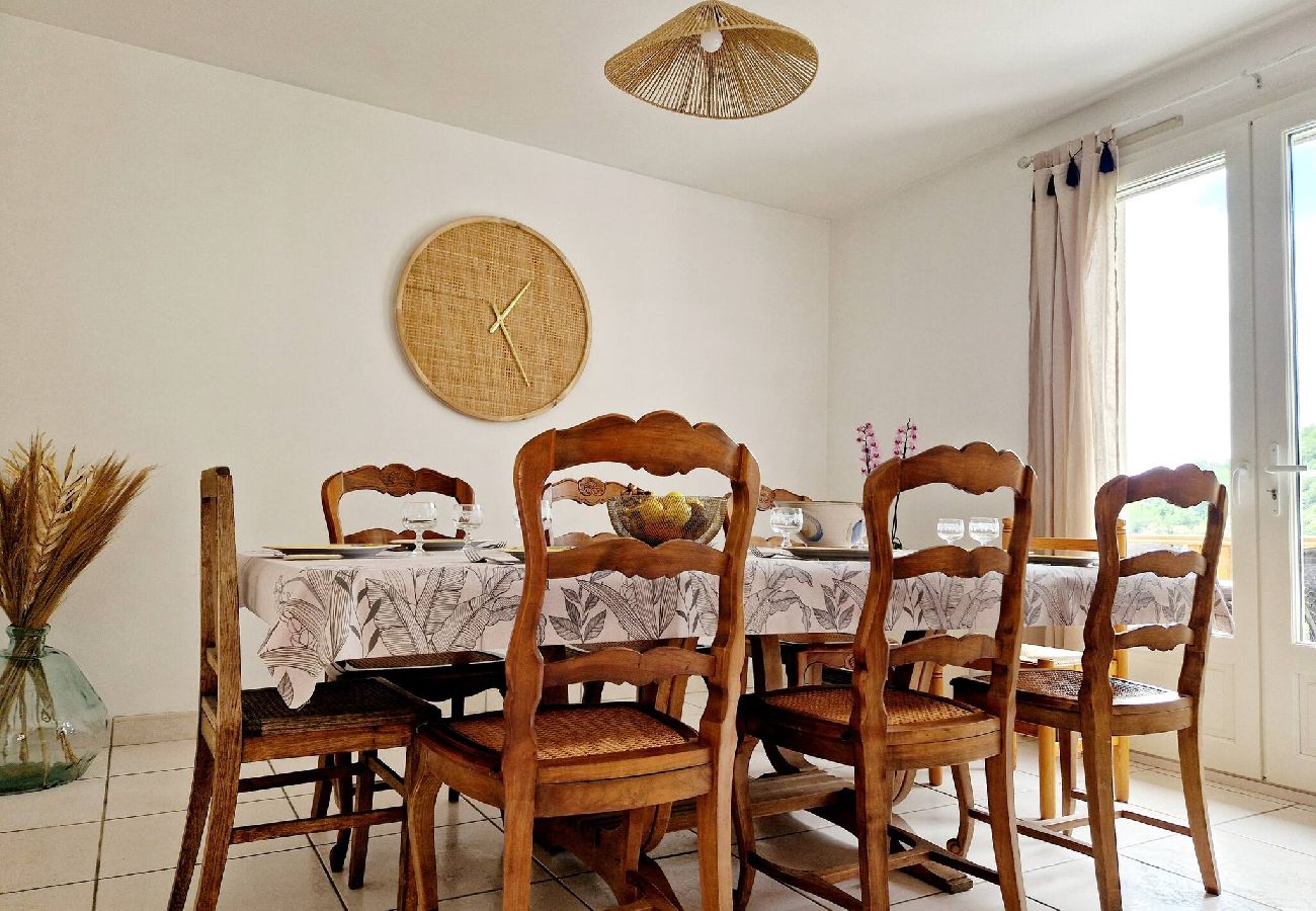 Maison à Campouriez - Maison Le Yoti,  jolie vue sur la Vall&eacute;