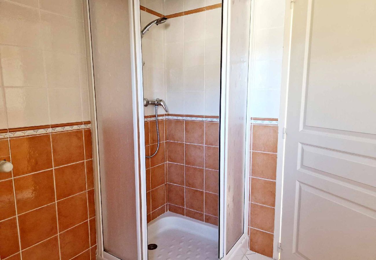 Maison à Saint-Symphorien-de-Thénières - Gite de Saint-Gervais