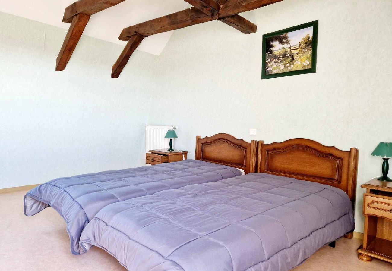 Maison à Saint-Symphorien-de-Thénières - Gite de Saint-Gervais