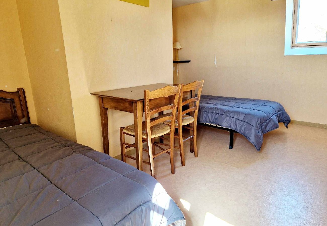 Maison à Saint-Symphorien-de-Thénières - Gite de Saint-Gervais