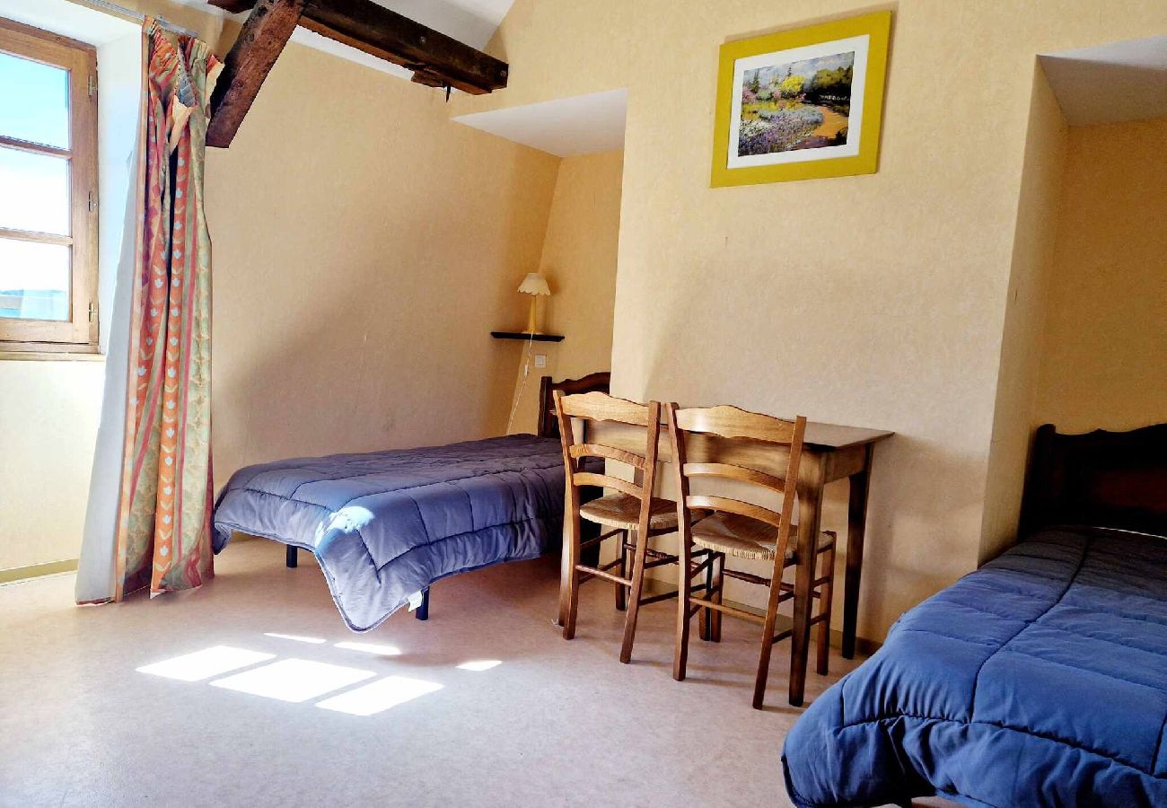 Maison à Saint-Symphorien-de-Thénières - Gite de Saint-Gervais