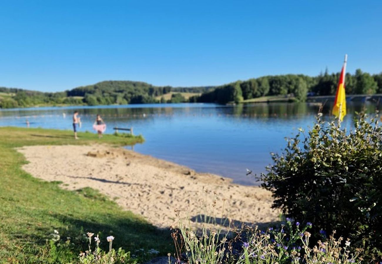 Maison à Saint-Symphorien-de-Thénières - Gite de Saint-Gervais